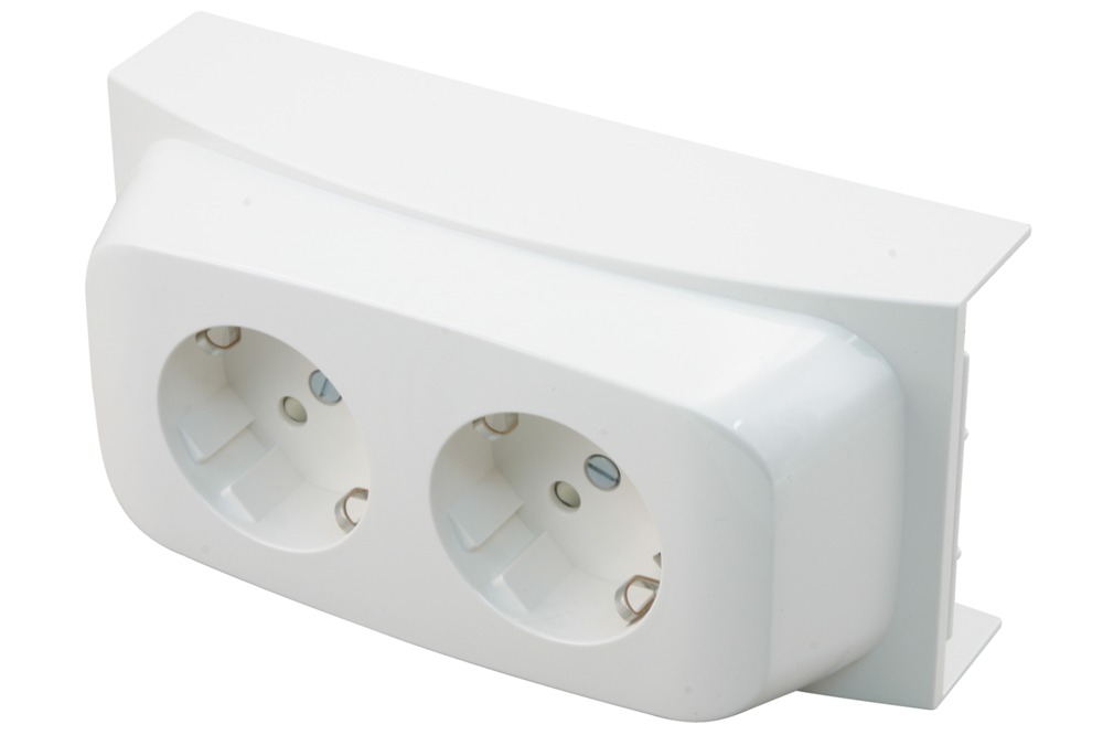 Attema Contactdoos K40 ZC40 Polarwit Dubbel Met Randaarde